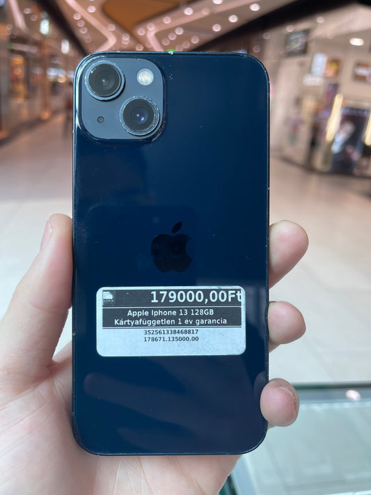 Apple Iphone 13 128GB Kártyafüggetlen 1 év garancia