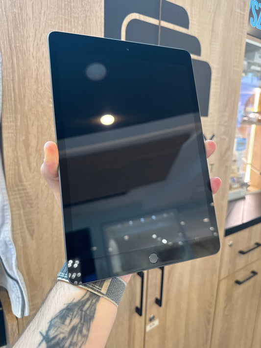 Apple iPad 8 (10.2') 32GB 1 év garancia