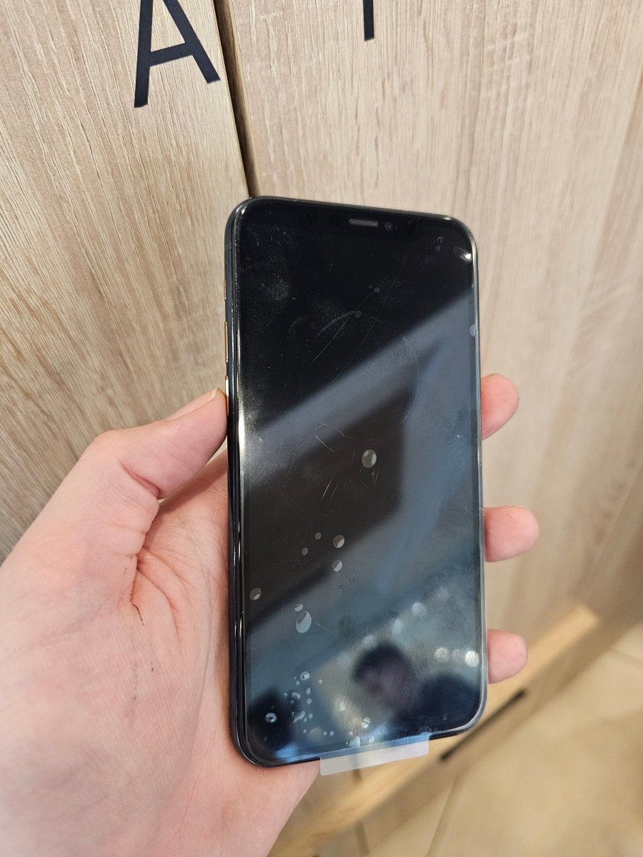 Apple , 64Gb (Jó) IPHONE 11 PRO 64GB GOLD kártyafüggetlen 1 év garancia 100% - LCDEAL