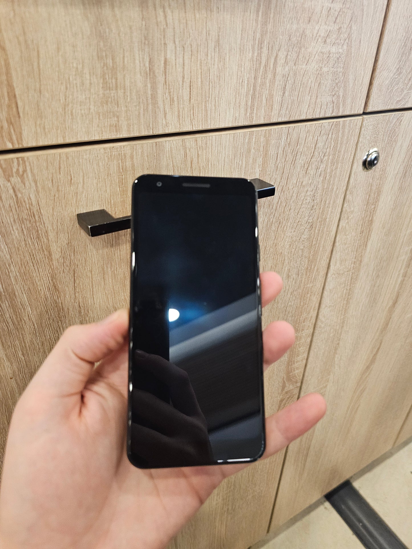 Google Pixel 3a 4/64GB Kártyafüggetlen 1 Év Garancia