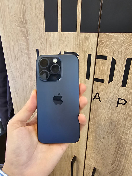 Apple iPhone 15 Pro 128GB 1 Év Garancia kártyafüggetlen