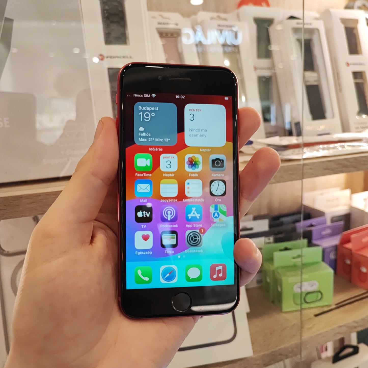 Apple Iphone SE 2020 Kártyafüggetlen 64GB 1 év Garancia
