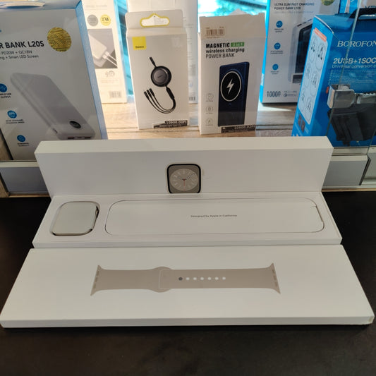 Apple Watch Series 8 45mm 1 év garancia