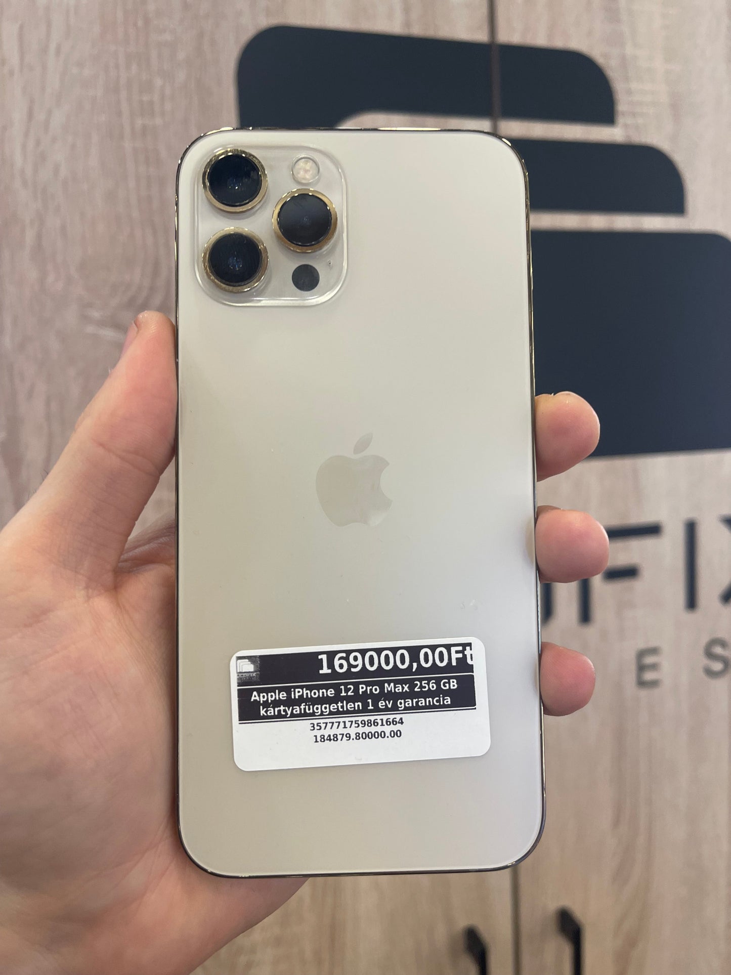 Apple iPhone 12 Pro Max 256 GB kártyafüggetlen 1 év garancia