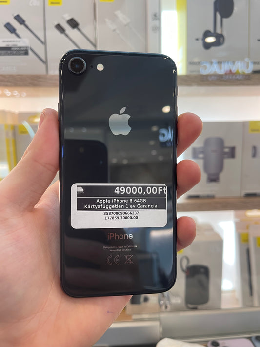 Apple iPhone 8 64GB Kártyafüggetlen 1 év Garancia