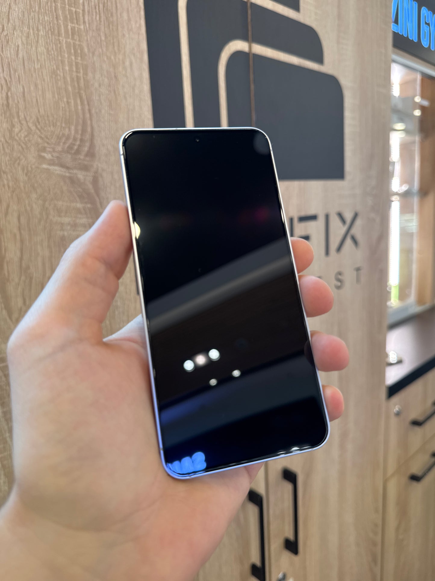 Samsung Galaxy S25 12/128GB Kártyafüggetlen 1 év garancia