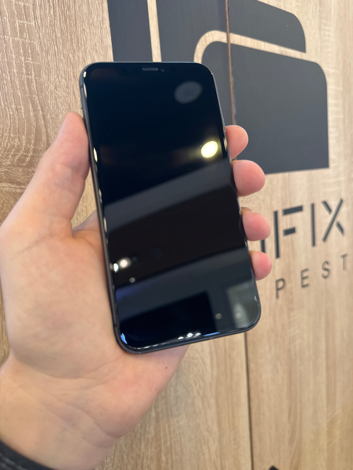 Apple iPhone 11 128GB 100% akku kártyafüggetlen 1 év garancia