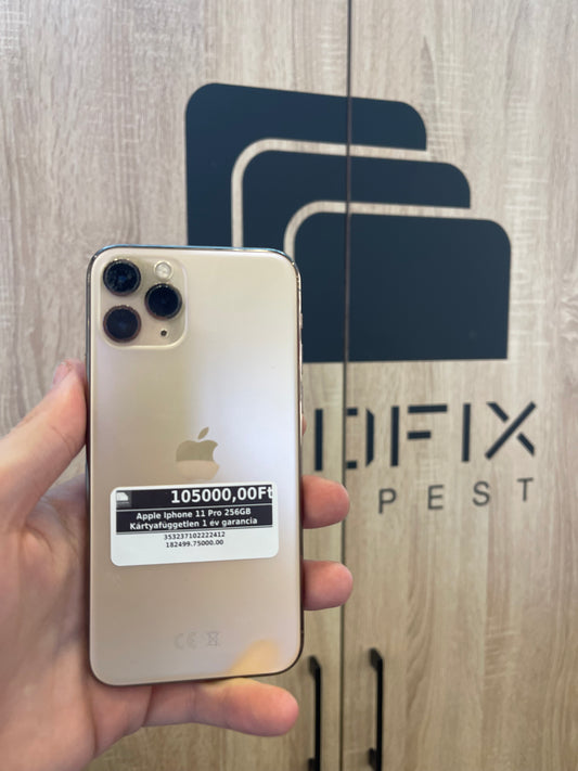 Apple Iphone 11 Pro 256GB Kártyafüggetlen 1 év garancia LCD Fix mobiltelefon szerviz