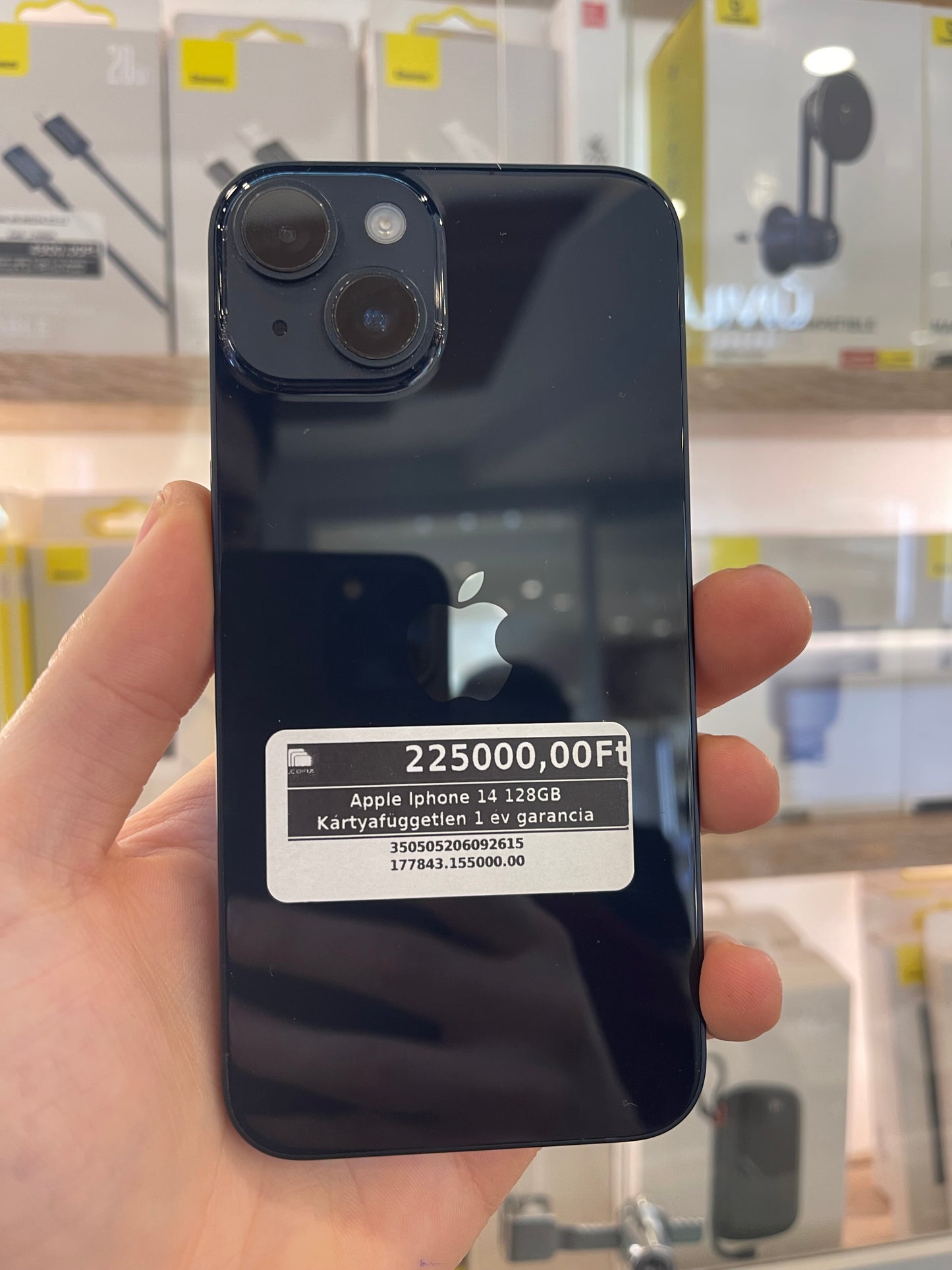 Apple iPhone 14 128GB Kártyafüggetlen 1 év garancia
