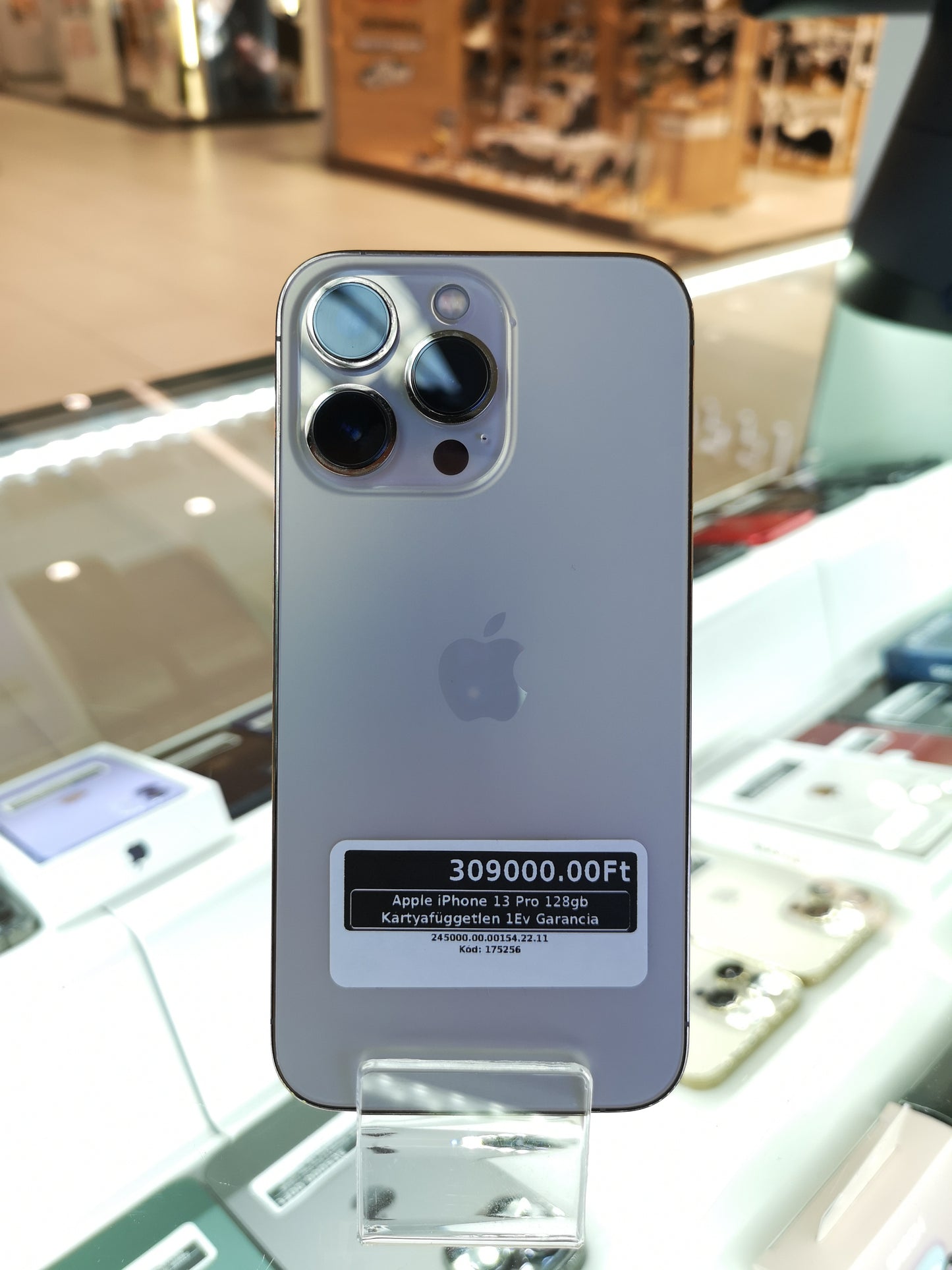 Apple iPhone 13 Pro 128GB Kártyafüggetlen 1Év Garancia Akku: 100% - LCDFIX