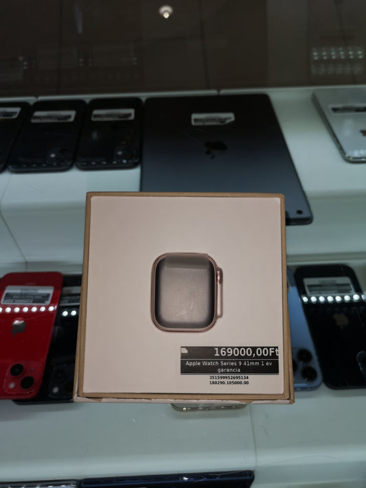 Apple Watch Series 9 41mm 1 év garancia