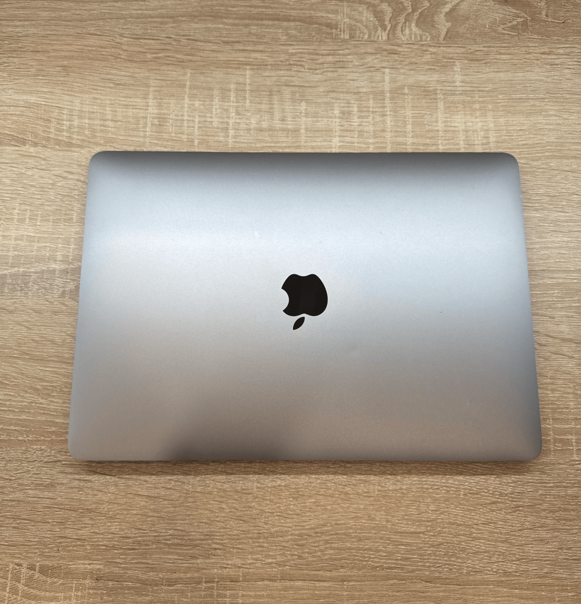 MacBook Air 2020 M1 16GB/256GB 1 év garancia Akku: 88% - LCDEAL